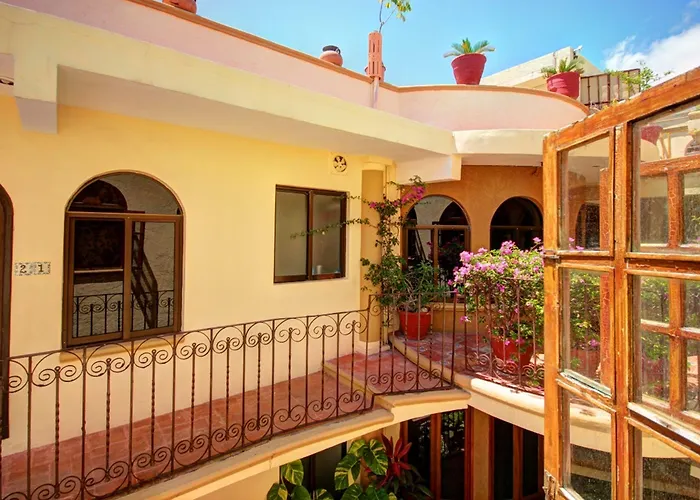 Hotel Cielo 3*