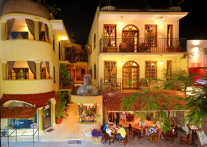 Cielo Hotel 3*