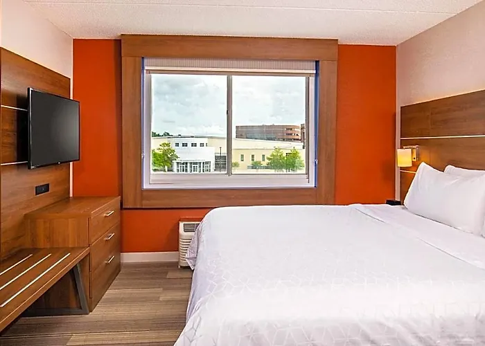 Cielo Hotel 3*