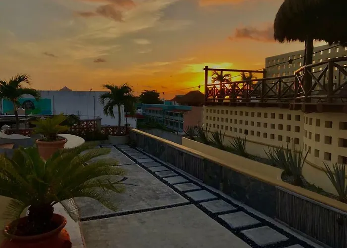 Cielo Hotel 3*